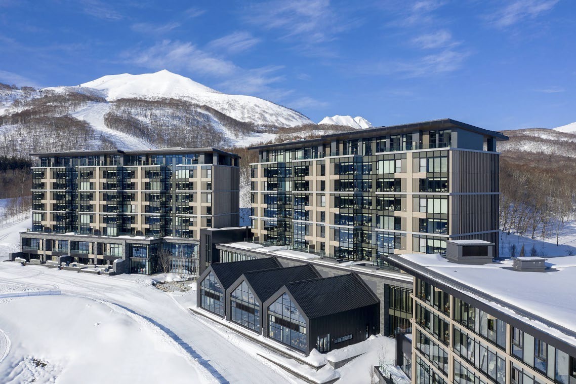 Hyatt Hokkaido — Resort · номера и ресторанные зоны