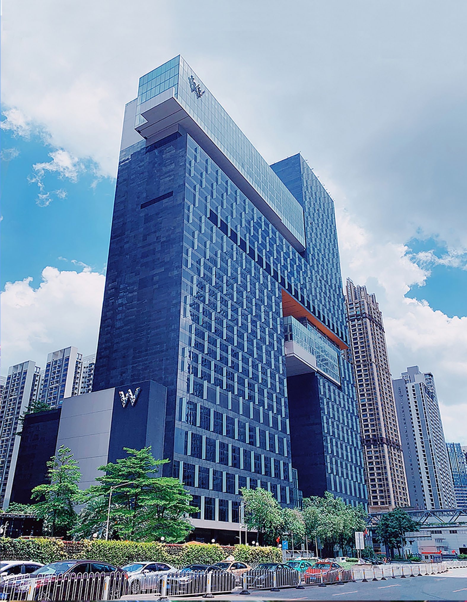 W Guangzhou — Отель · номера, lounge и F&B